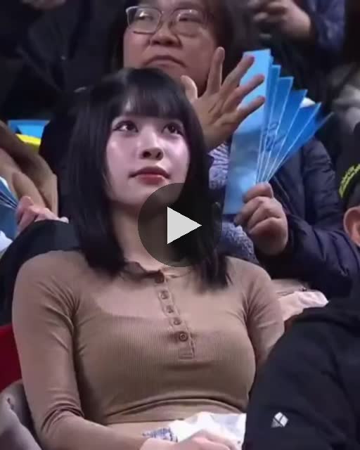 Flappr - Not quite the Oilers flasher gal but the spirit is there